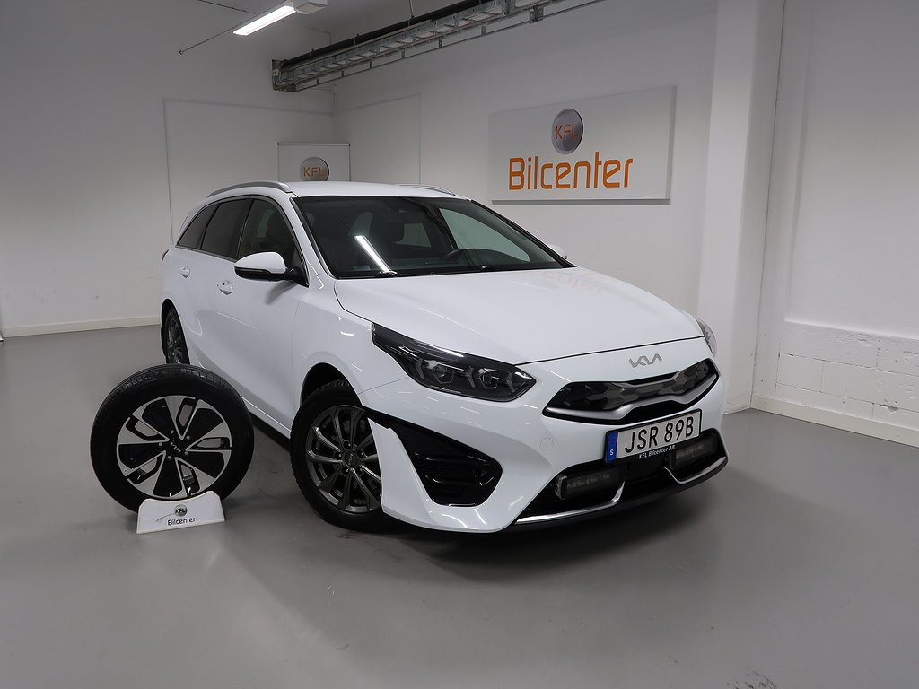 Kia CEED *KAMPANJ* Plug-in Hybrid V-Däck ingår Drag-Navi-Kamera-Carplay