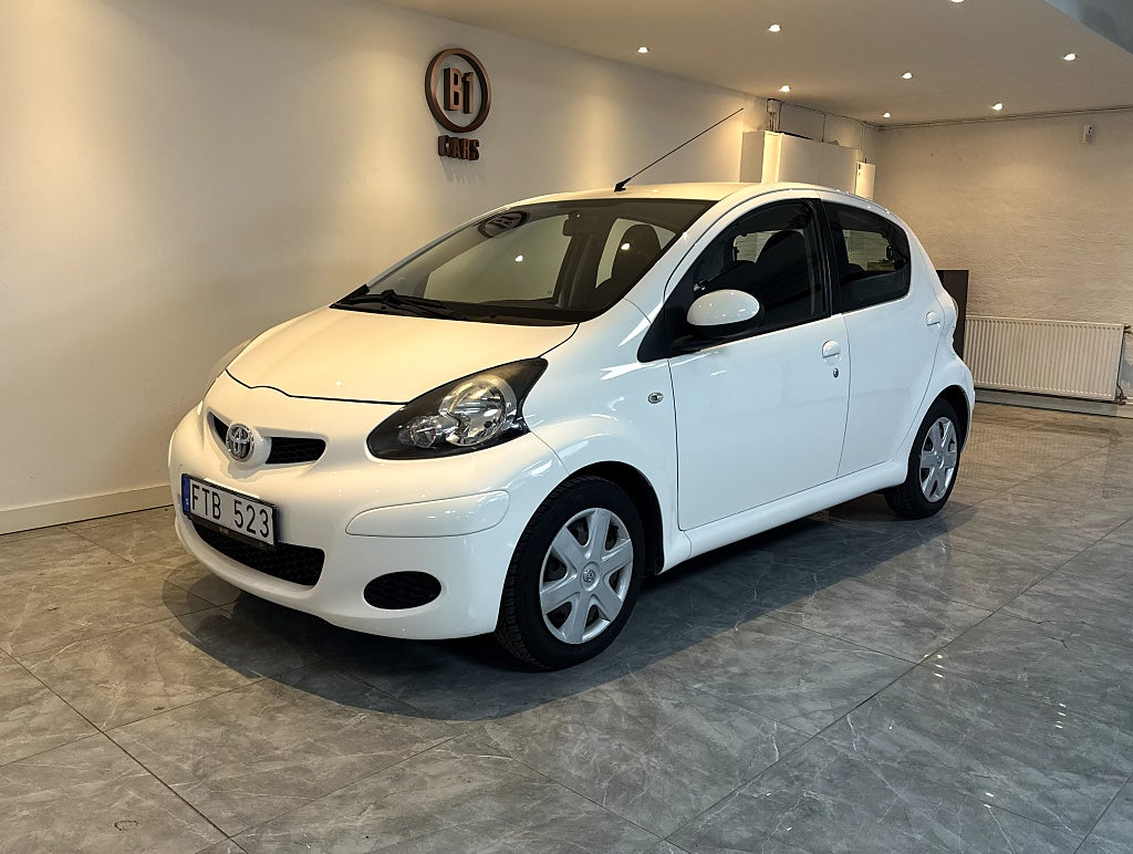Toyota Aygo 5-dörrar 1.0 VVT-i MultiMode 68HK LÅGMIL AC AUTOMAT