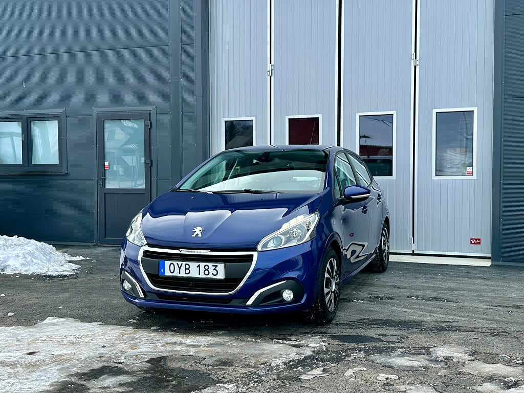 Peugeot 208 5-dörrar 1.2 PureTech 82 Euro 6, Dragkrok, Ny kamrem