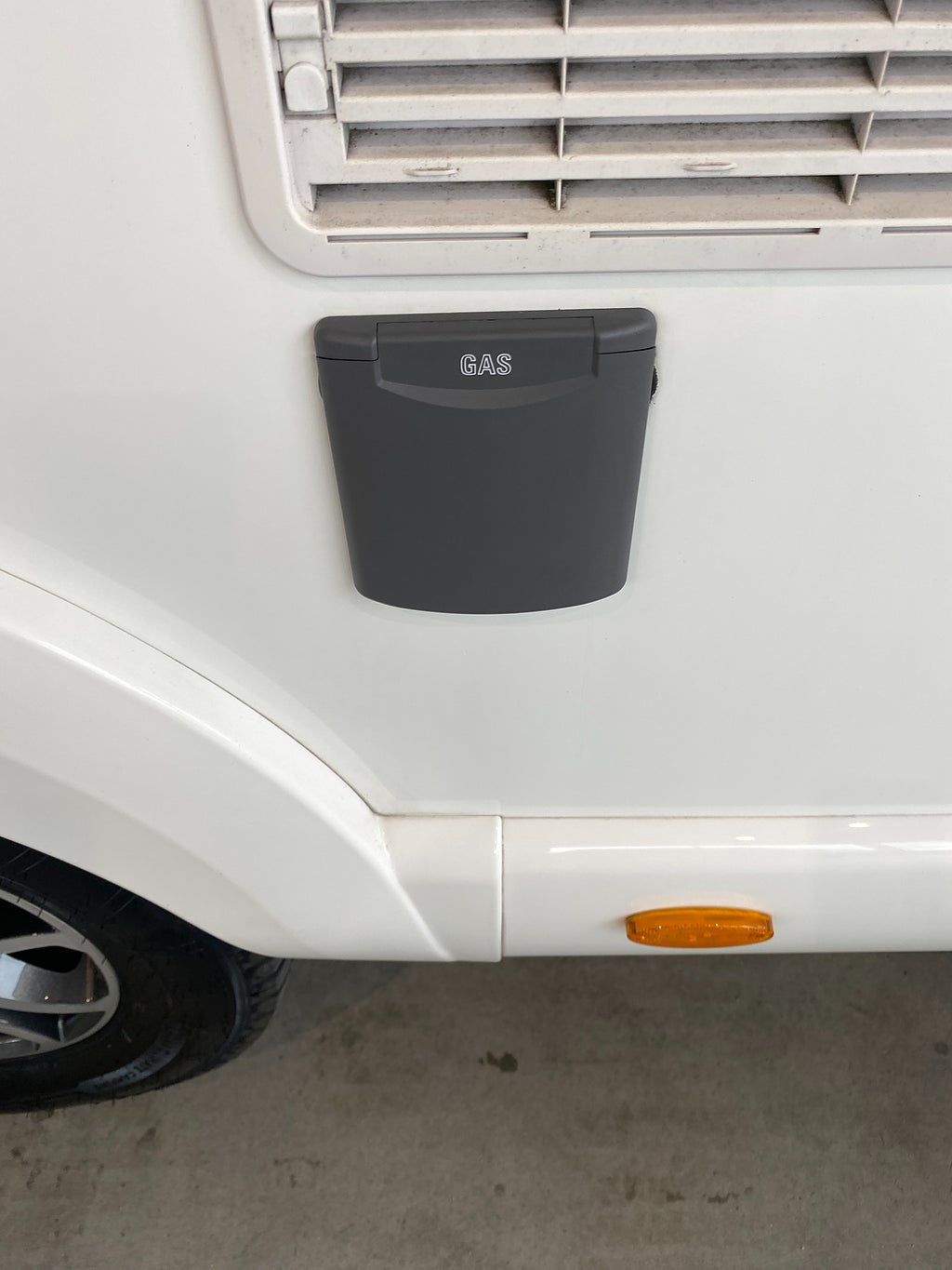 Rapido 7096 F /ALDE/AC bodel/Solcell/Automat 150hk/F2F - Rapido