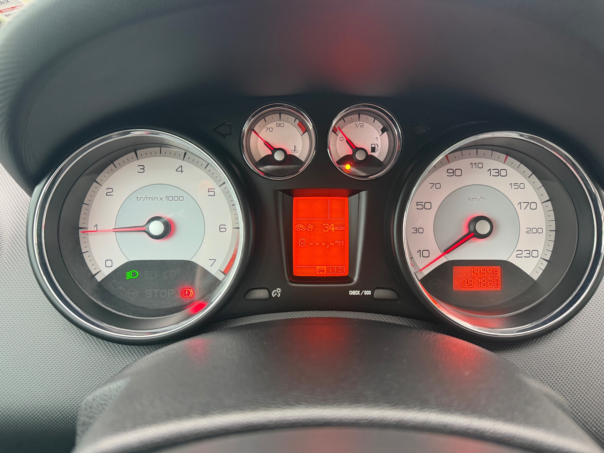 Peugeot 308 2009, bild 7/39