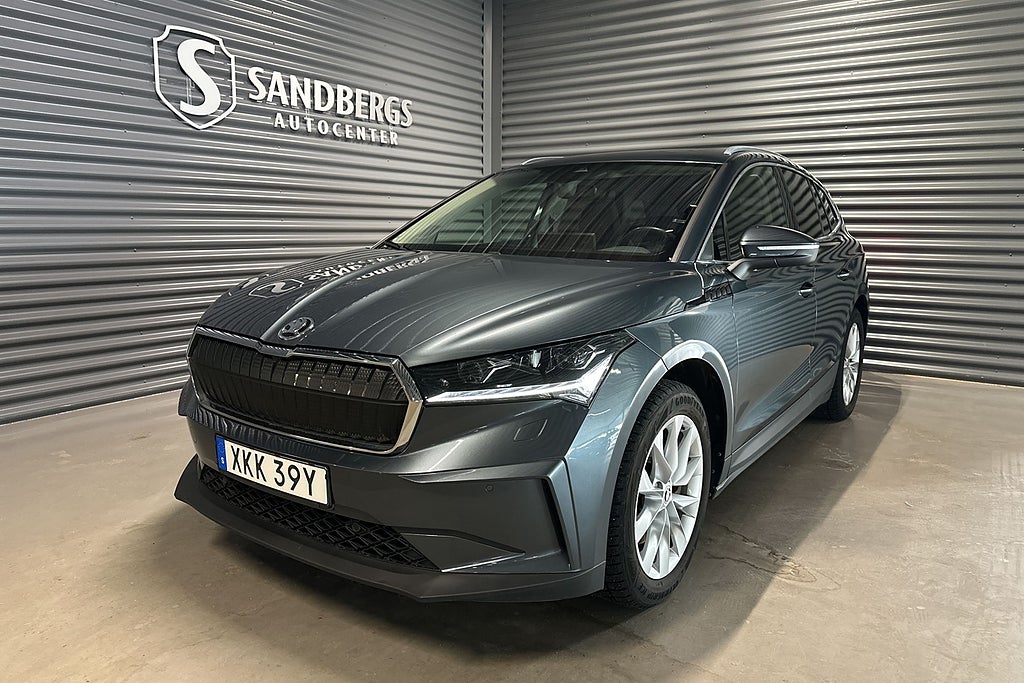 Skoda Enyaq iV 80 Backkamera Värmare Panorama Navi Keyless Drag
