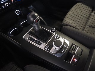 Halvkombi Audi A3 17 av 20