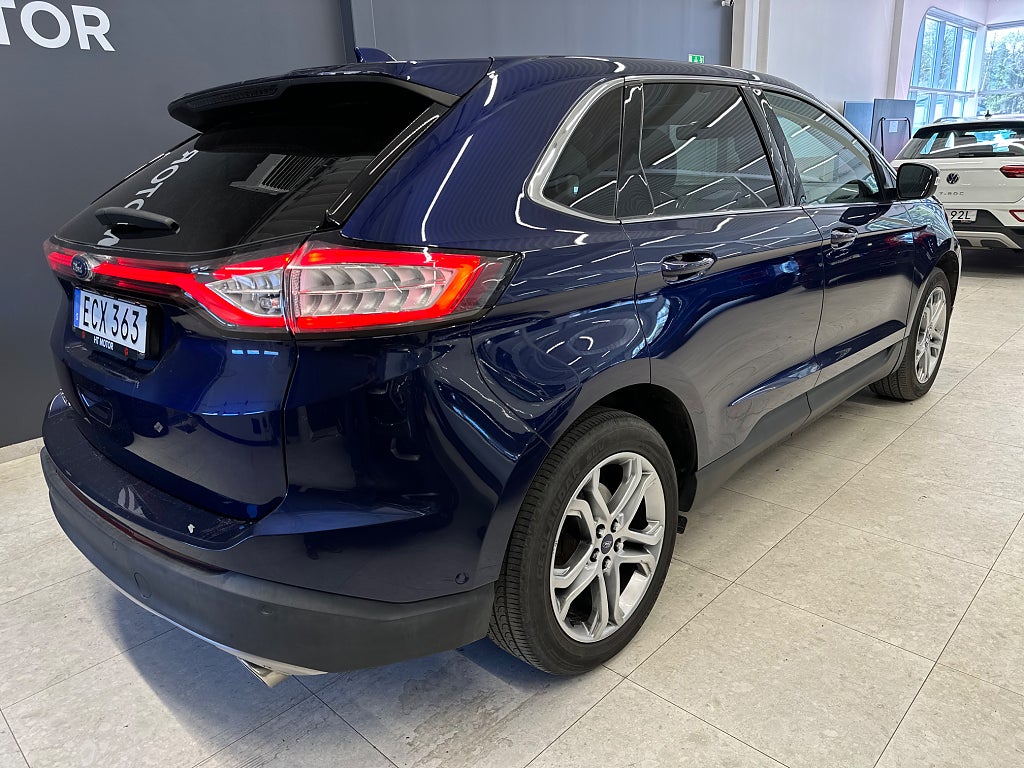 Ford Edge 2.0 AWD Titanium/4.99%/B-Kamera/Drag/Nav/Fjärr-Värm
