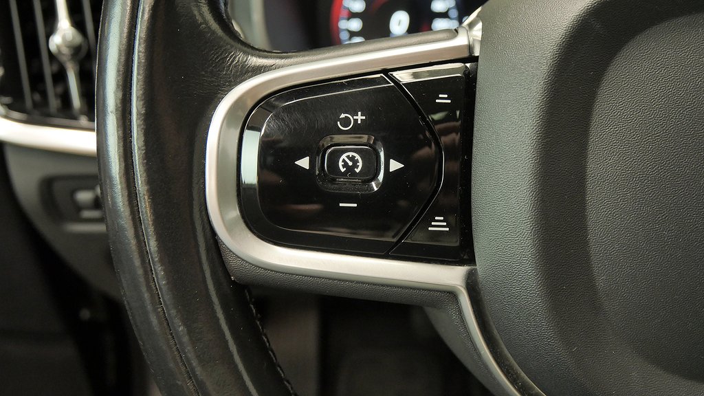 Volvo V90 D5 AWD Geartronic, 8-trinn, 235ps, 2017