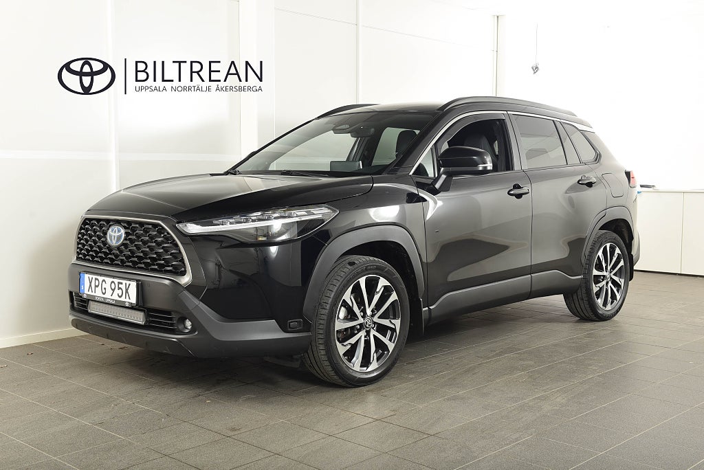 Toyota Corolla Cross 2,0 Elhybrid AWD Executive JBL Drag Skinn