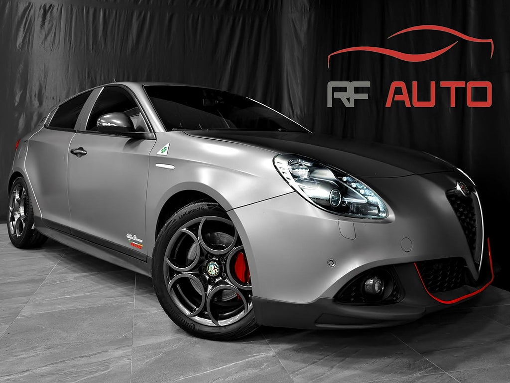 Alfa Romeo Giulietta Quadrifoglio Navi Bose Sportstolar 240hk