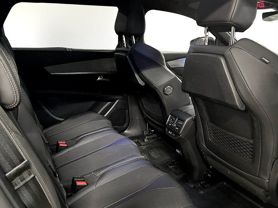 Bild på Peugeot 5008 GT 1.2 PT 130hk Aut 7-SITS B-KAMERA CARPLAY