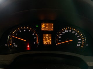 Kombi Toyota Avensis 25 av 26