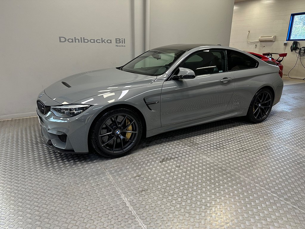 BMW M4 CS 