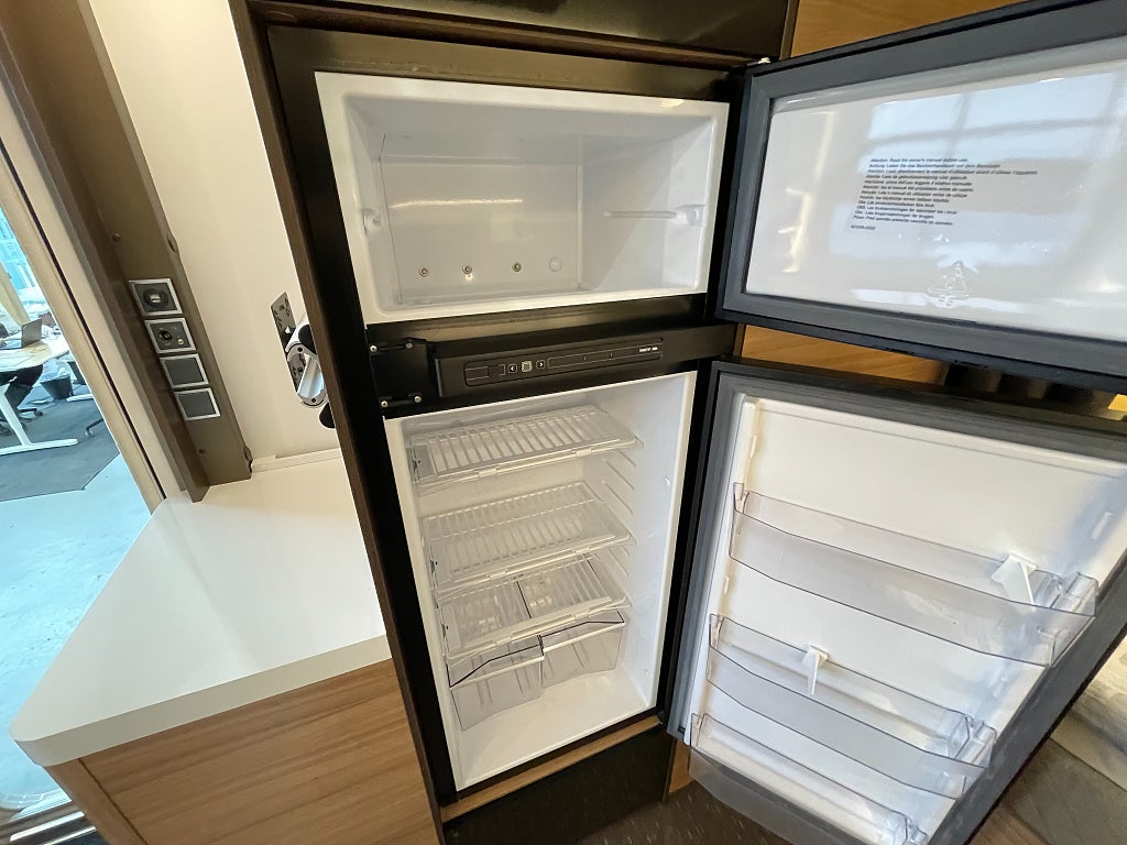 Adria Alpina 573 UP / ALDE / Ugn / Panorama / 1779kr/mån / Cityvatten  - Adria