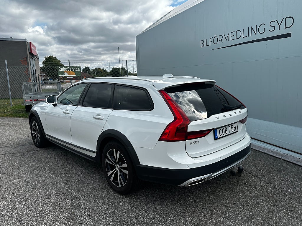 Volvo V90 Cross Country D4 AWD Geartronic Advanced SE III Euro 6