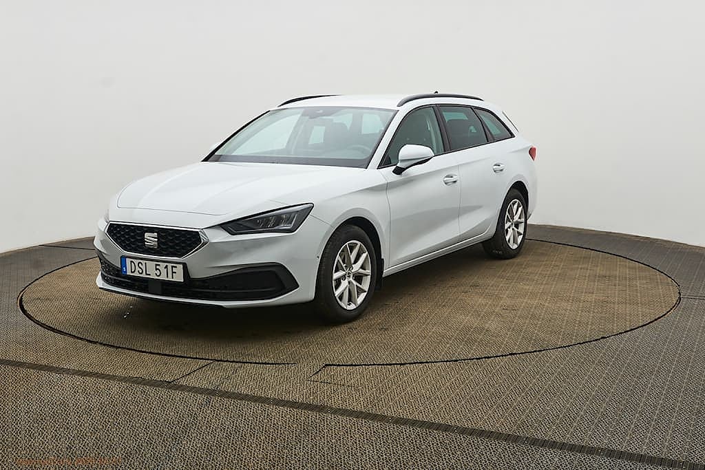 Seat Leon ST 1.5 eTSI 150hk *LEASING* V-HJUL Drag P-värmare Kamera