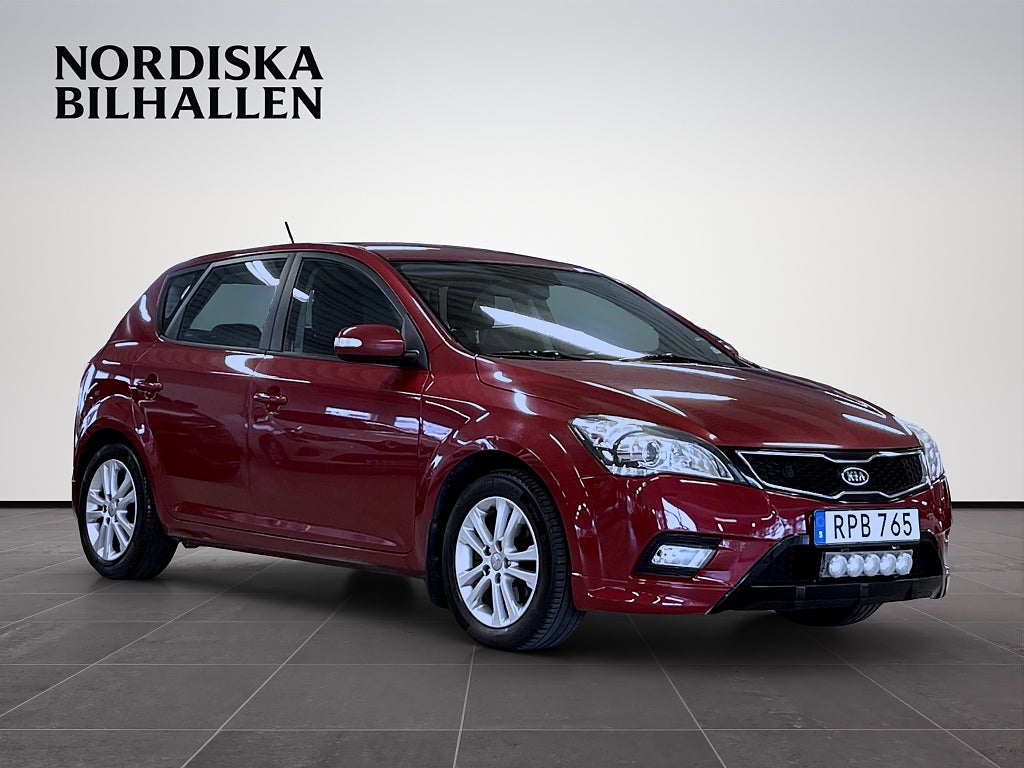 Kia Ceed cee'd 1.6 CRDi EX Dragkrok Värmare P-sensorer