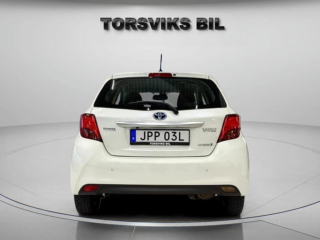 Toyota Yaris Hybrid e-CVT 101hk - miniatyr 5