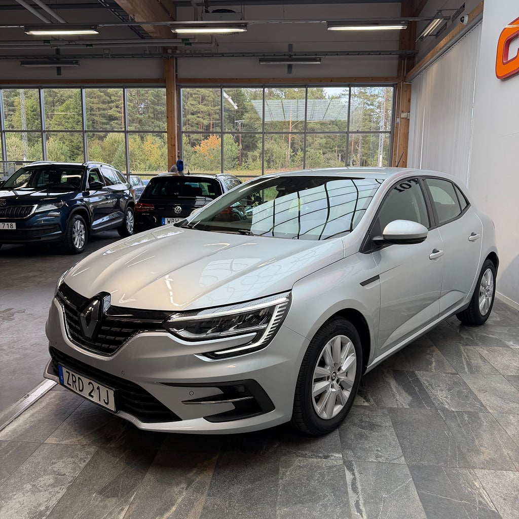Renault Mégane 1.5 Blue dCi EDC Navigation P-sensorer