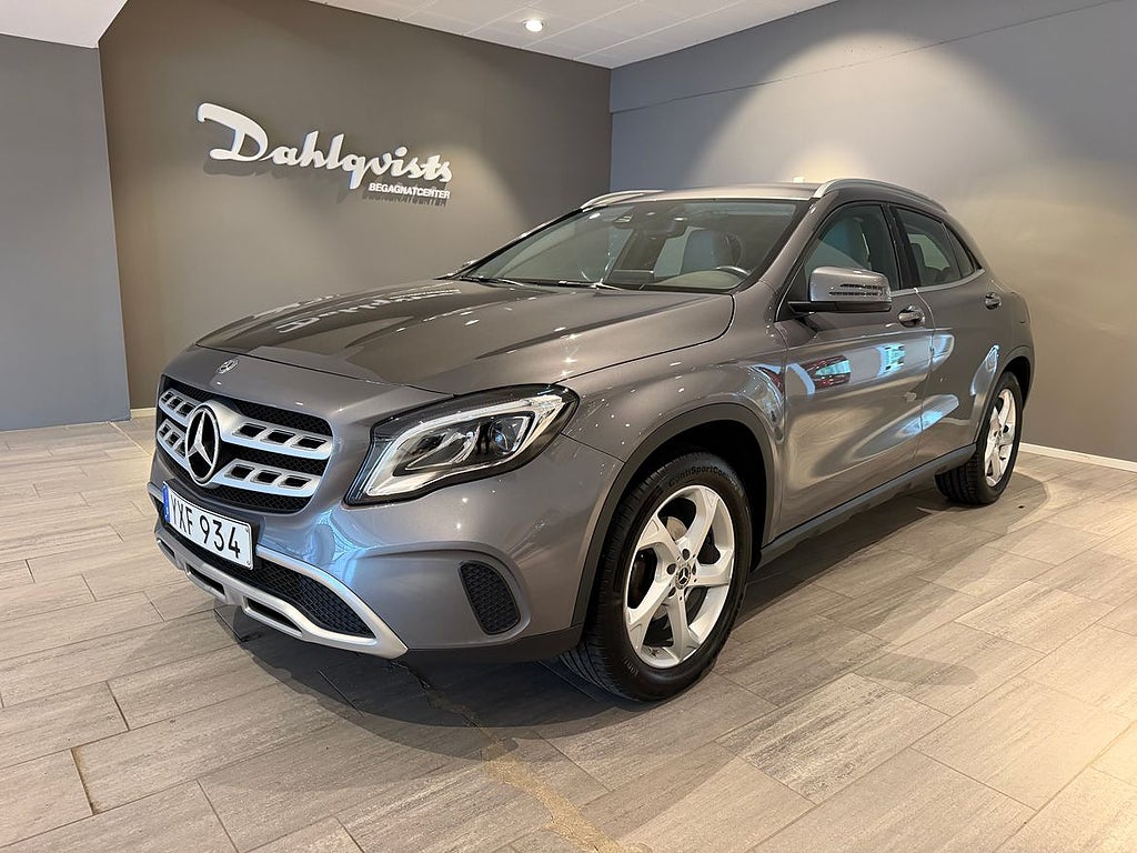 Mercedes-Benz GLA Drag V-hjul Backkamera