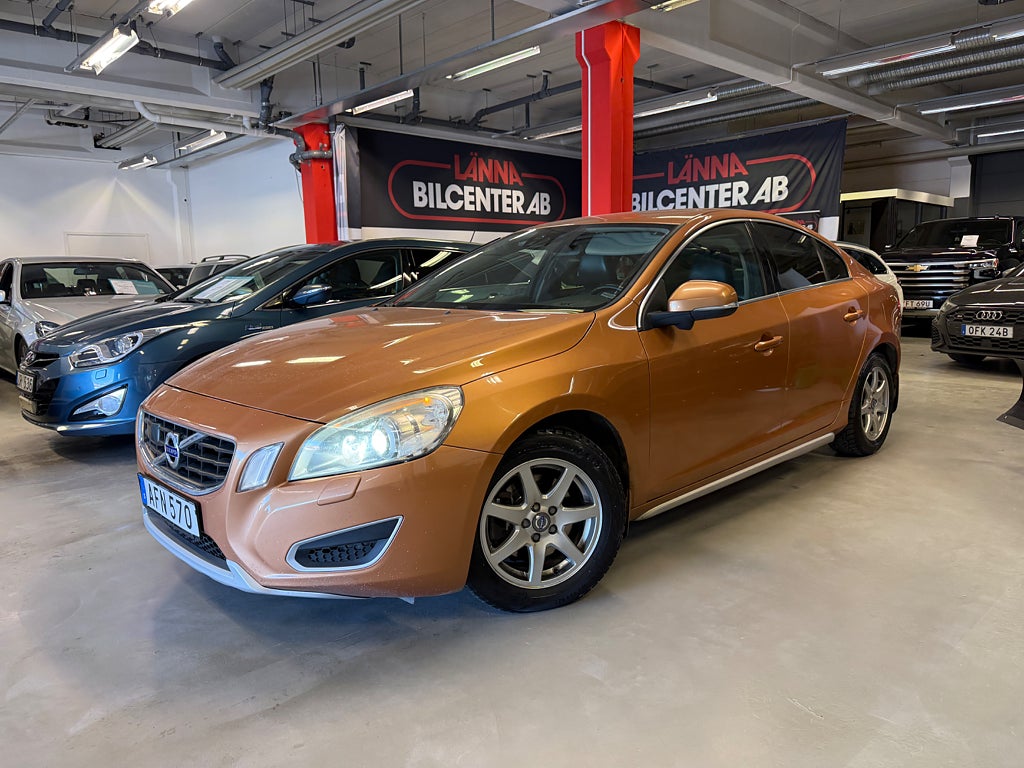 Volvo S60 D5 Aut Summum Skinn PDC 205hk SoV