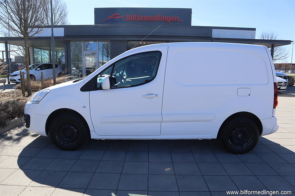 Peugeot Partner 1.6 BlueHDI Skåp 100hk 3 sits Drag Svensksåld