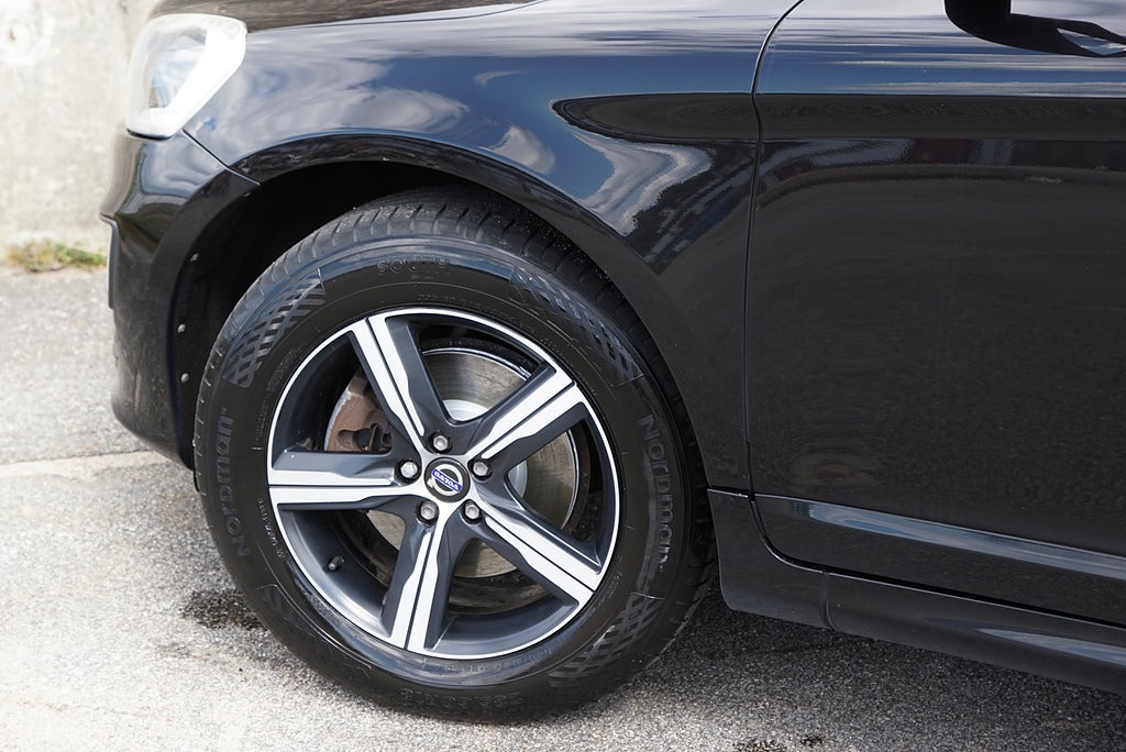 Volvo XC60 D4 AWD Classic R-Design|Drag|B-Kamera|H&K|BLIS|