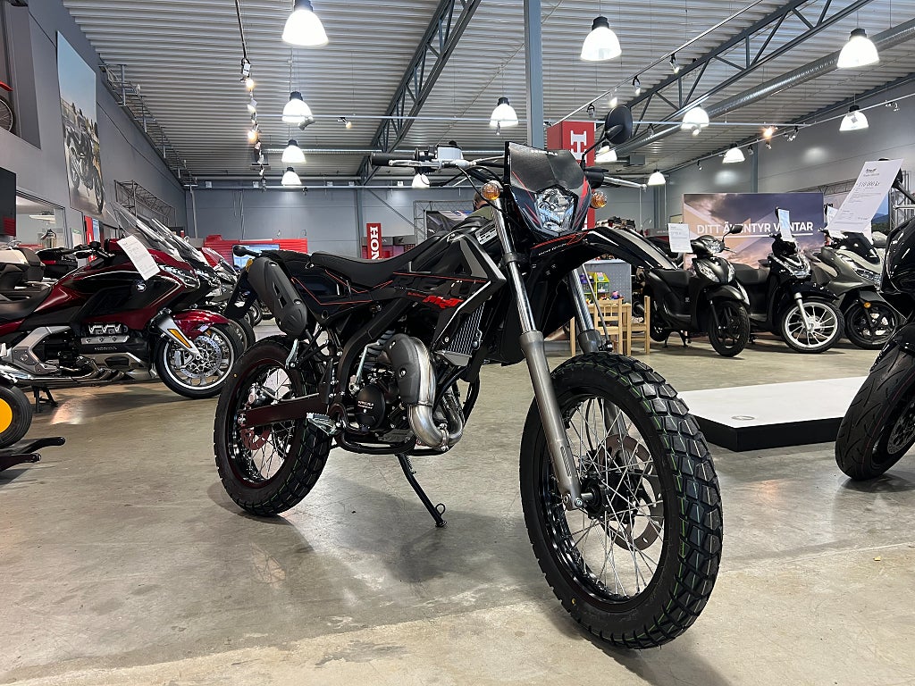 Rieju MRT 50 XC Black Edition 2024 