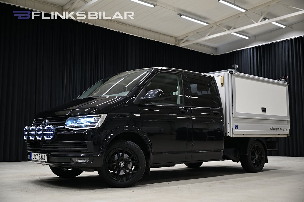 Volkswagen Transporter 4Motion DSG 150HK Dubbelhytt|Kåpa|Inredd|Extraljus|Moms