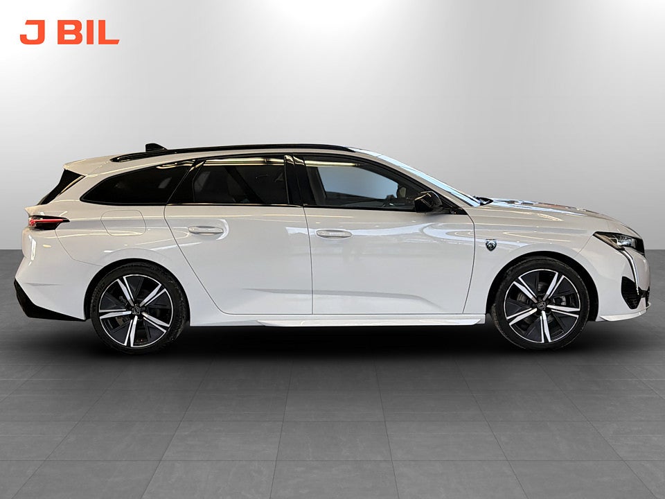 Bild på Peugeot 308 SW GT 1.2 PT 130hk Aut B-KAMERA ELSTOL CARPLAY