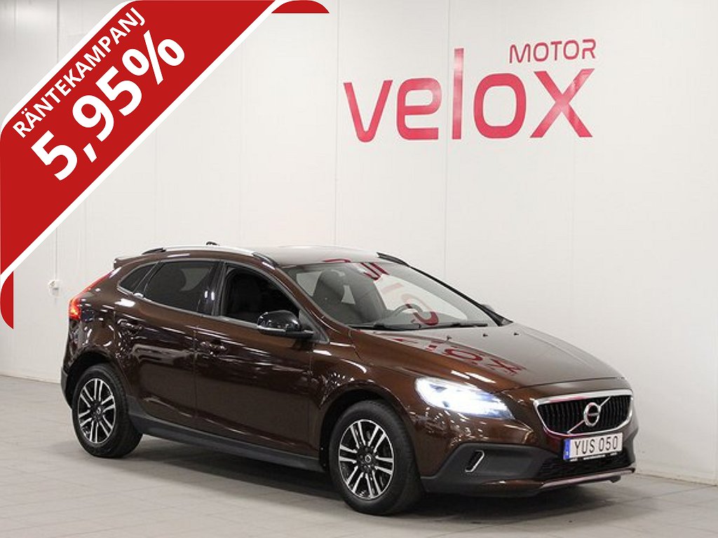 Volvo V40 Cross Country D3 Momentum 150hk NAV VOC 5,95%