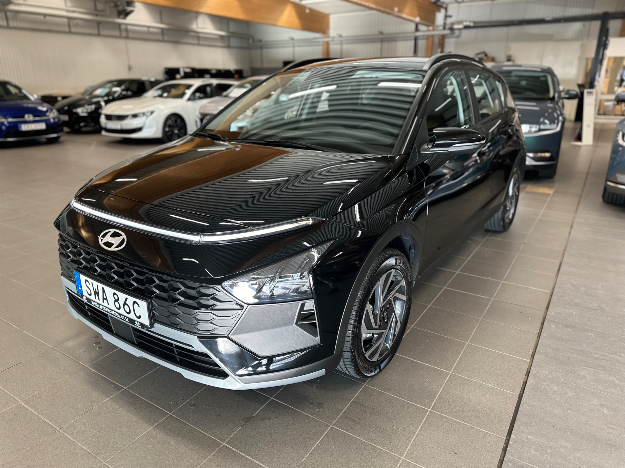 Hyundai Bayon 1.0 T-GDi MT Essential 2026, bild 6/10