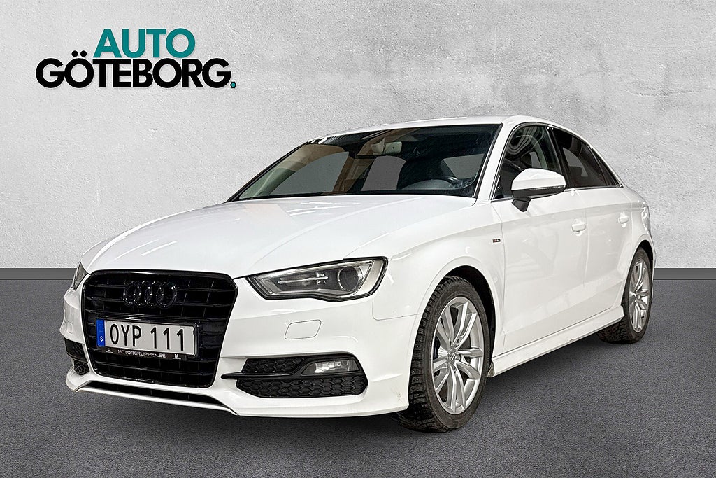 Audi A3 Sedan 1.4 TFSI S Tronic S-line Apple carplay Navi 
