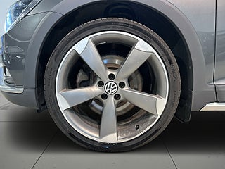 Volkswagen Passat Alltrack 2.0 TDI Alltrack 240hk AWD Drag Kamera Dvärm SoV