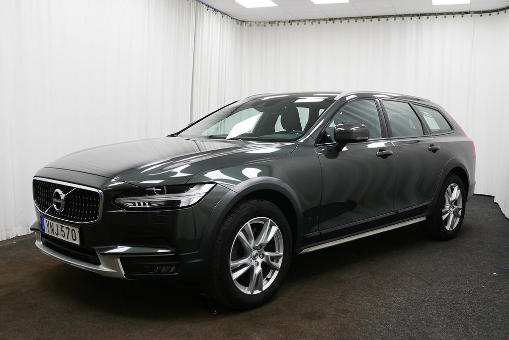 Volvo V90 Cross Country D4 AWD Pro Edition (Lounge)