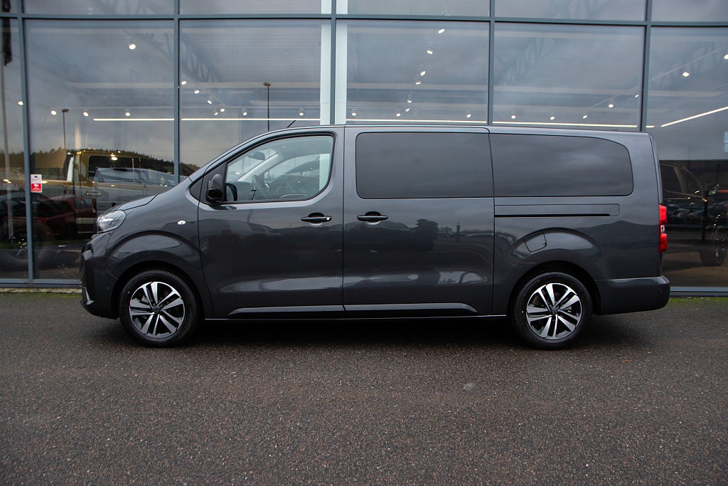 Peugeot Traveller 2.2 BlueHDi 180hk Allure 8-Sits Panorama 5 års garanti