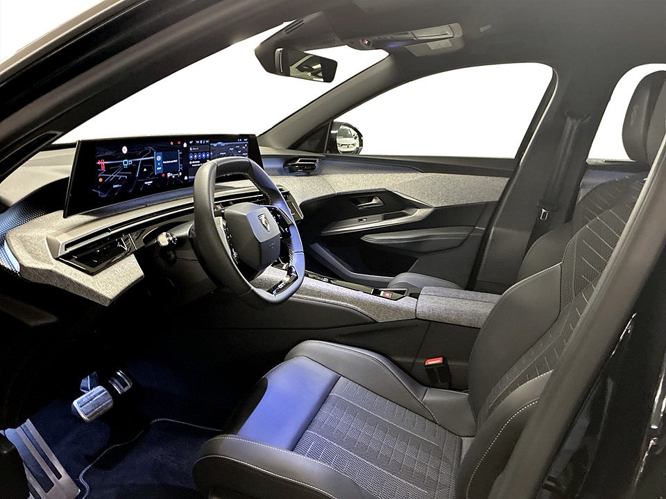 Bild på Peugeot 5008 GT Hybrid 145hk Aut KAMPANJ BRÄNSLE INGÅR