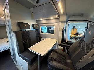 Husbil-halvintegrerad Robeta Ares 165HK 6 av 31