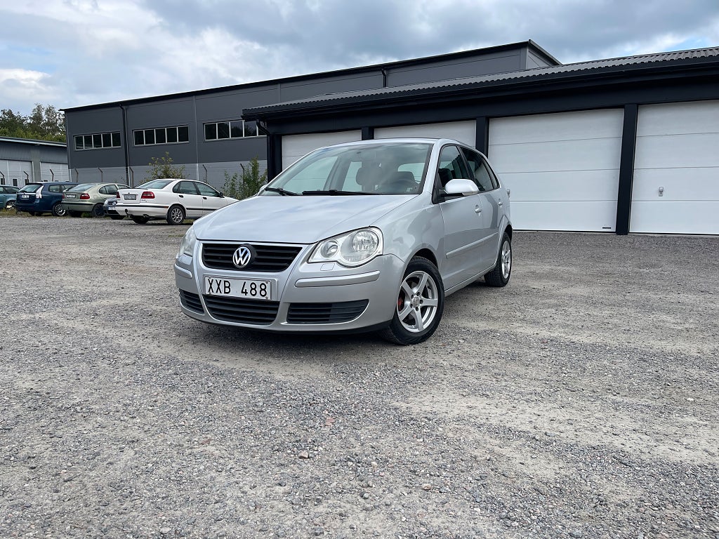 Volkswagen Polo 5-dörrar 1.4 Comfortline Nybes Nyserv 75hk