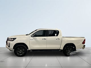 Toyota Hilux Dubbelhytt 2.4 AWD Hero Drag/Kamera/M-Värmare/S&V-Däck – bild 4