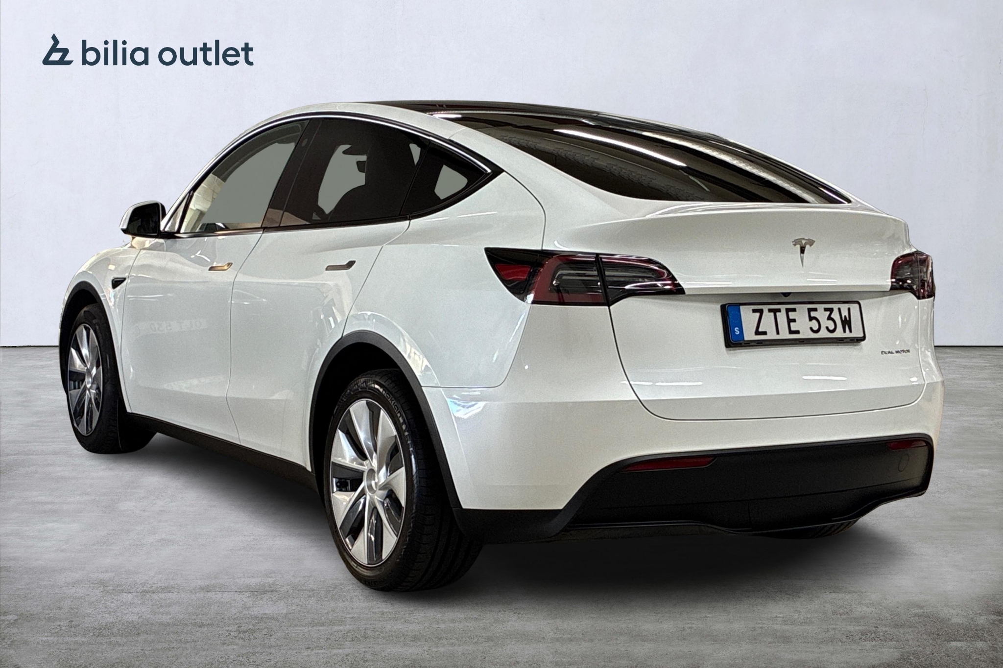 Tesla Model Y AWD Long Range 514hk 2023, photo 7/10