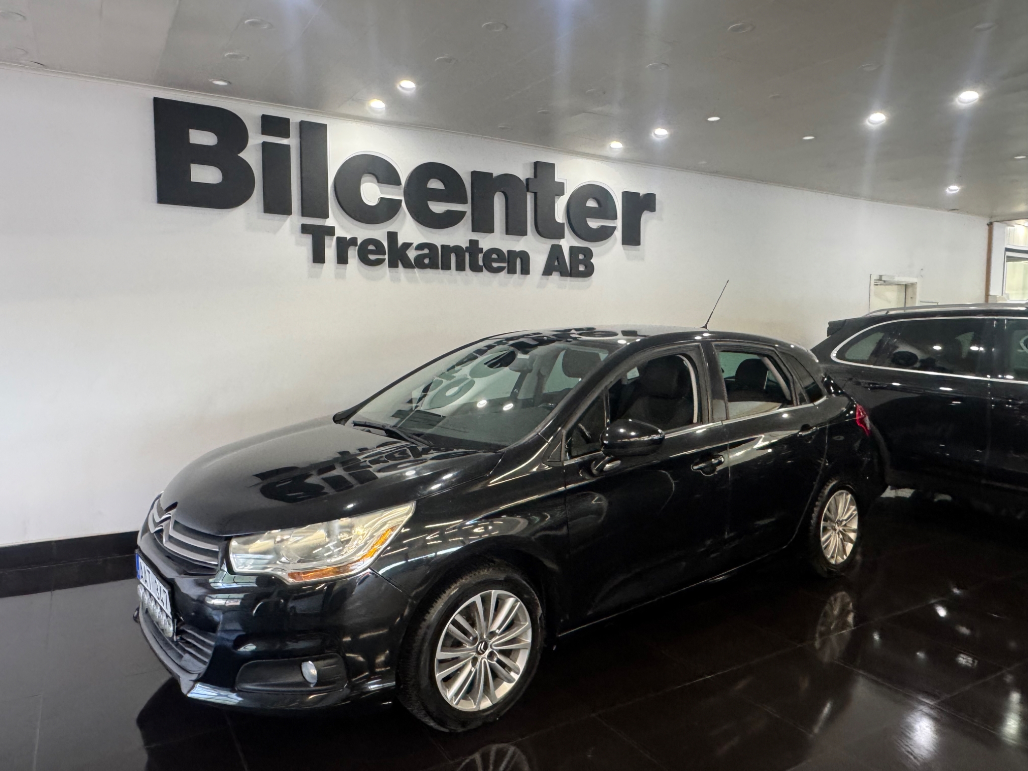 Citroen C4 1.6 e-HDi Airdream EGS 111hk, bild 6/18