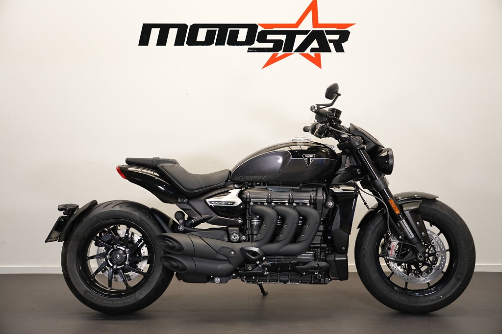 Triumph Rocket 3 Storm R Brutal! (CRS87C) - Bytbil.com