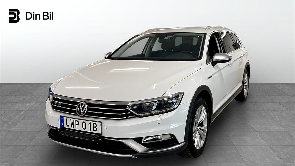 Volkswagen Passat 2.0 TDI 190HK DSG ALLTRACK / Skinnklädsel & Värmar