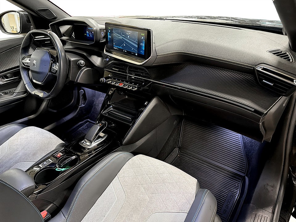 Bild på Peugeot E-2008 GT 50kWh 136hk Aut CARPLAY NAVI