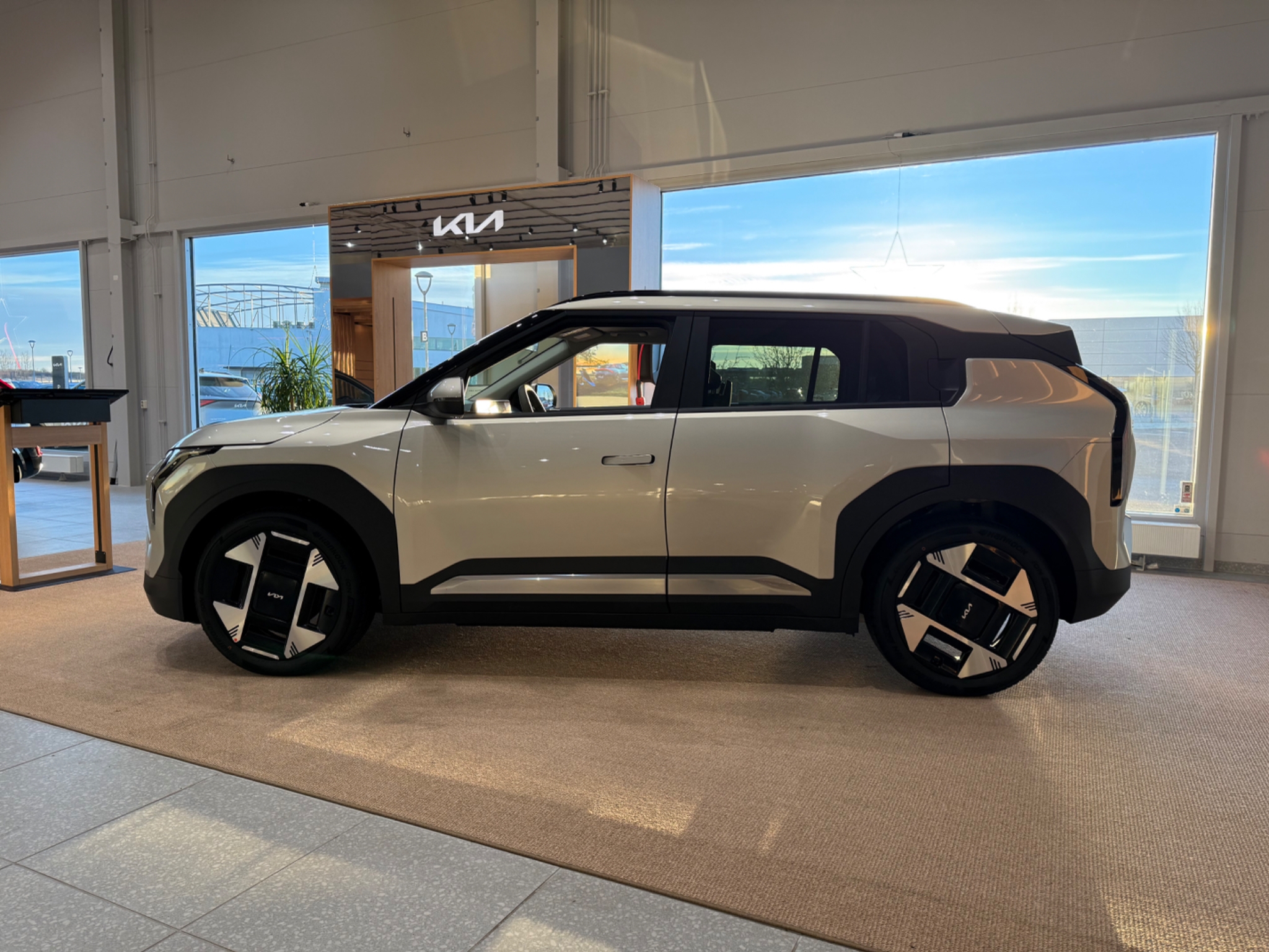 Kia EV3 83kWh 2026, kuva 2/35