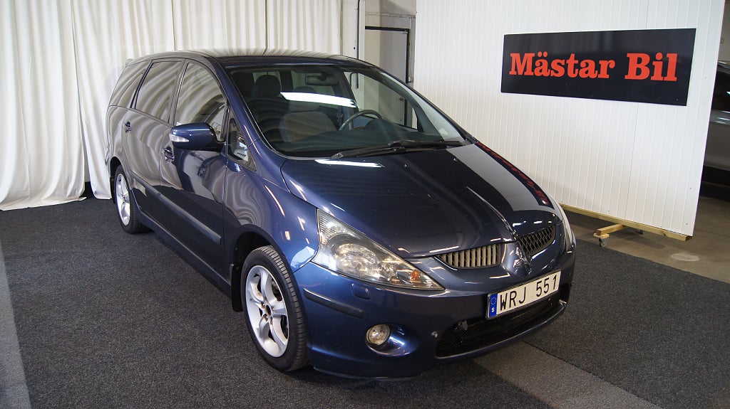 Mitsubishi Grandis 6-seater 2.4 MIVEC Dragkrok 