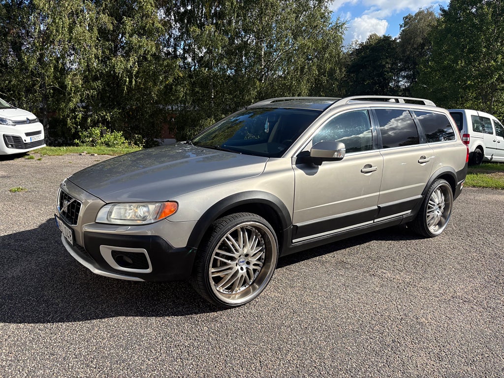 Volvo XC70 D5 AWD Geartronic Summum  