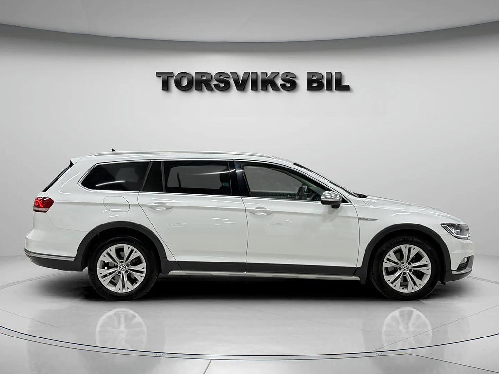 Volkswagen Passat Alltrack 2.0 TSI 4Motion Alltrack DSG 220 HK Full servad - miniatyr 7