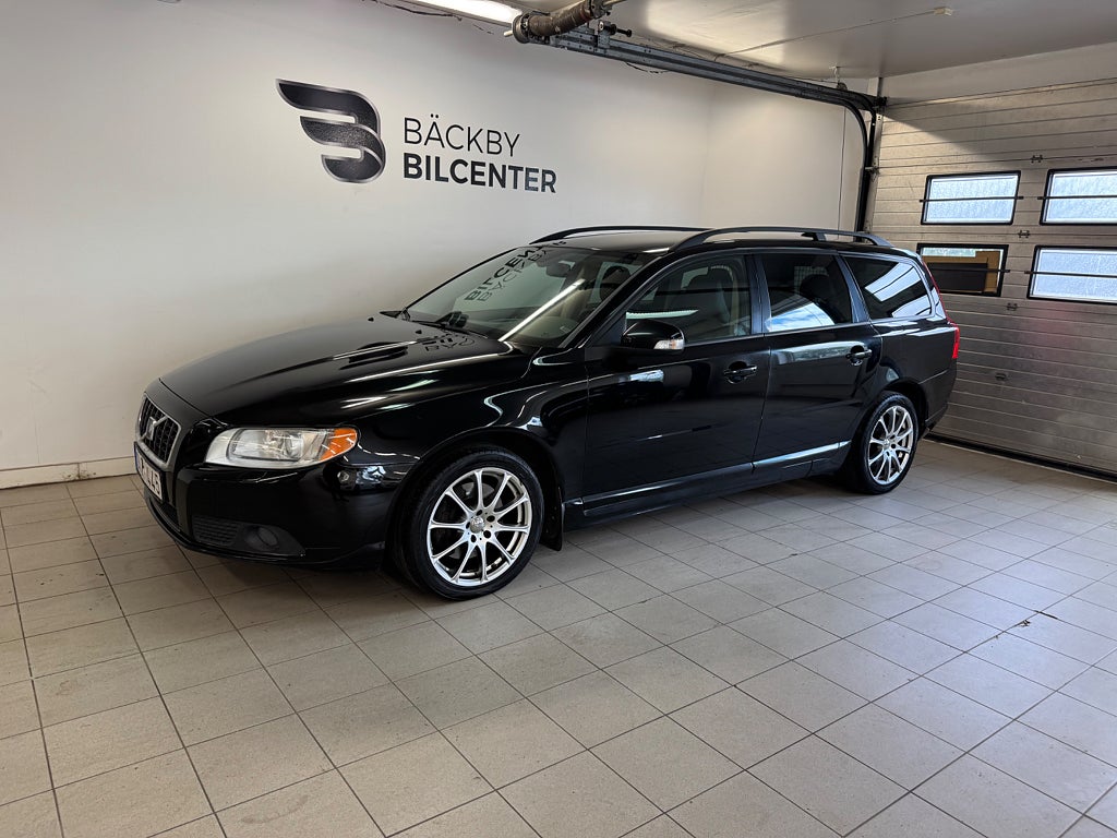 Volvo V70 2.4D Momentum /Dragkrok /M-Värmare 