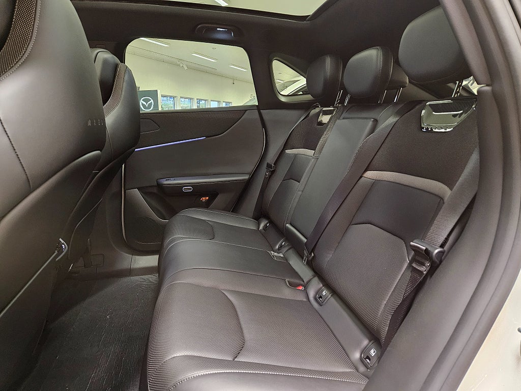 Mazda CX-6e 2026 - miniatyr 11