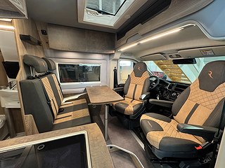 Husbil-halvintegrerad Robeta Helios 180HK AUT Adapt farthållare 2 av 22