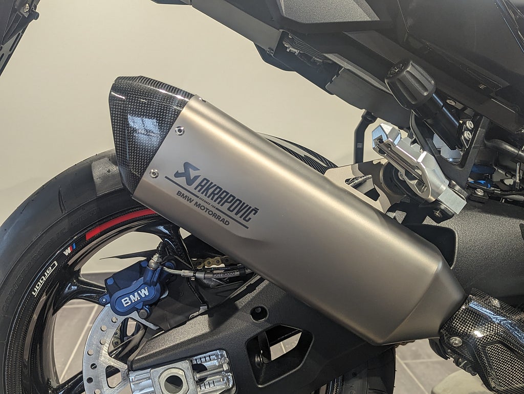 BMW M1000XR/Boka din 2026:a idag!